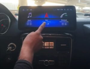 Mercedes Benz G63 Screen