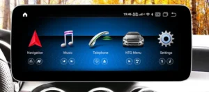 Benz C class screen