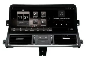 Nissan Patrol Y62 screen