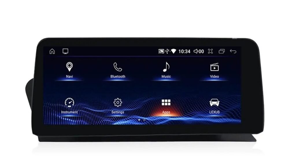 Lexus RX 330 car screen